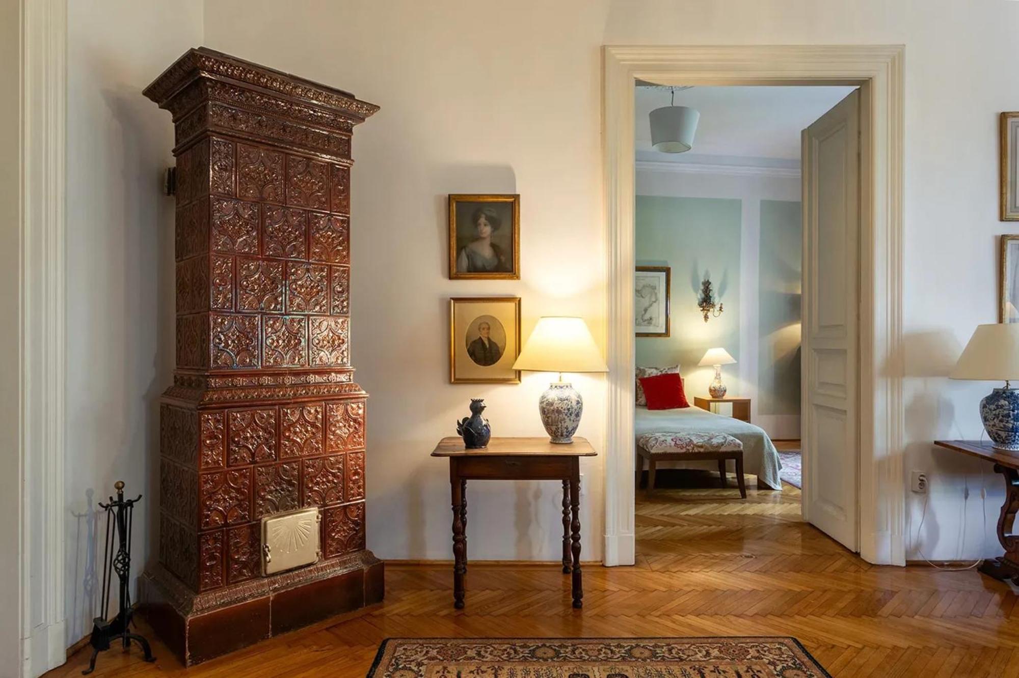 Apartament Spacious In Centre With Fireplace *